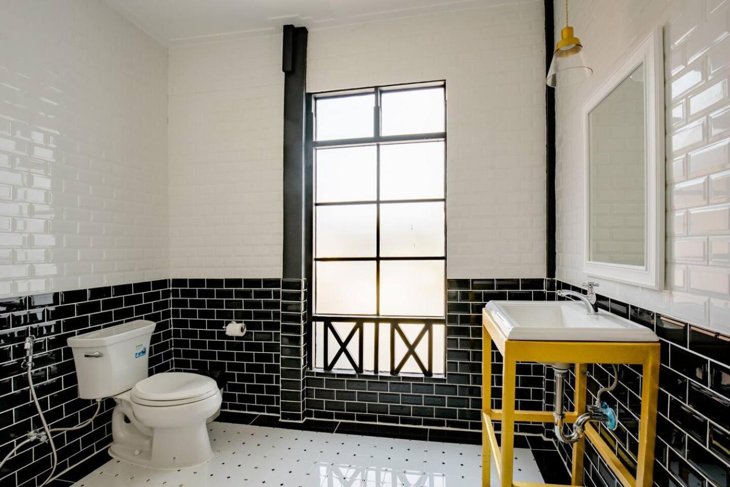מלון בנגקוק Haheng House מראה חיצוני תמונה